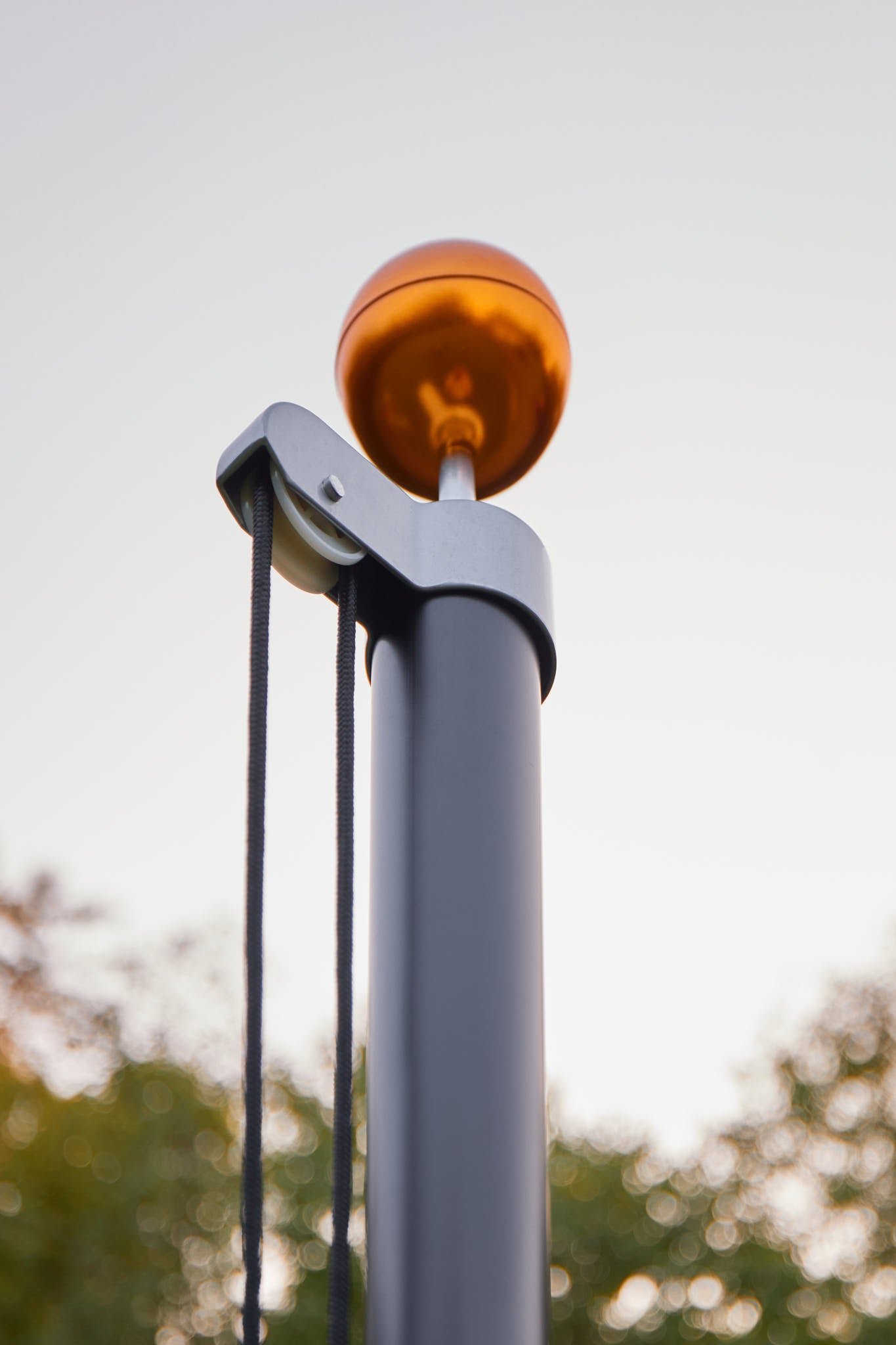 Fairybell | Divisible Flagpole with ground spike | 22ft | Black